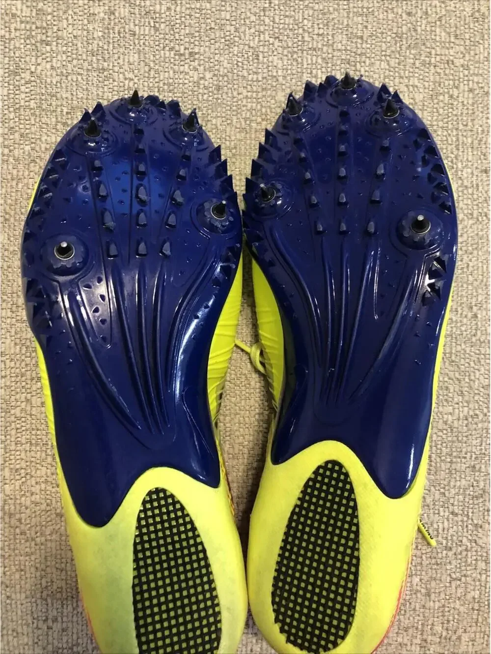 NIKE Zoom‎ Celar 5 Running OC Spikes Mens Sz 10 882023-999 Yellow Pink